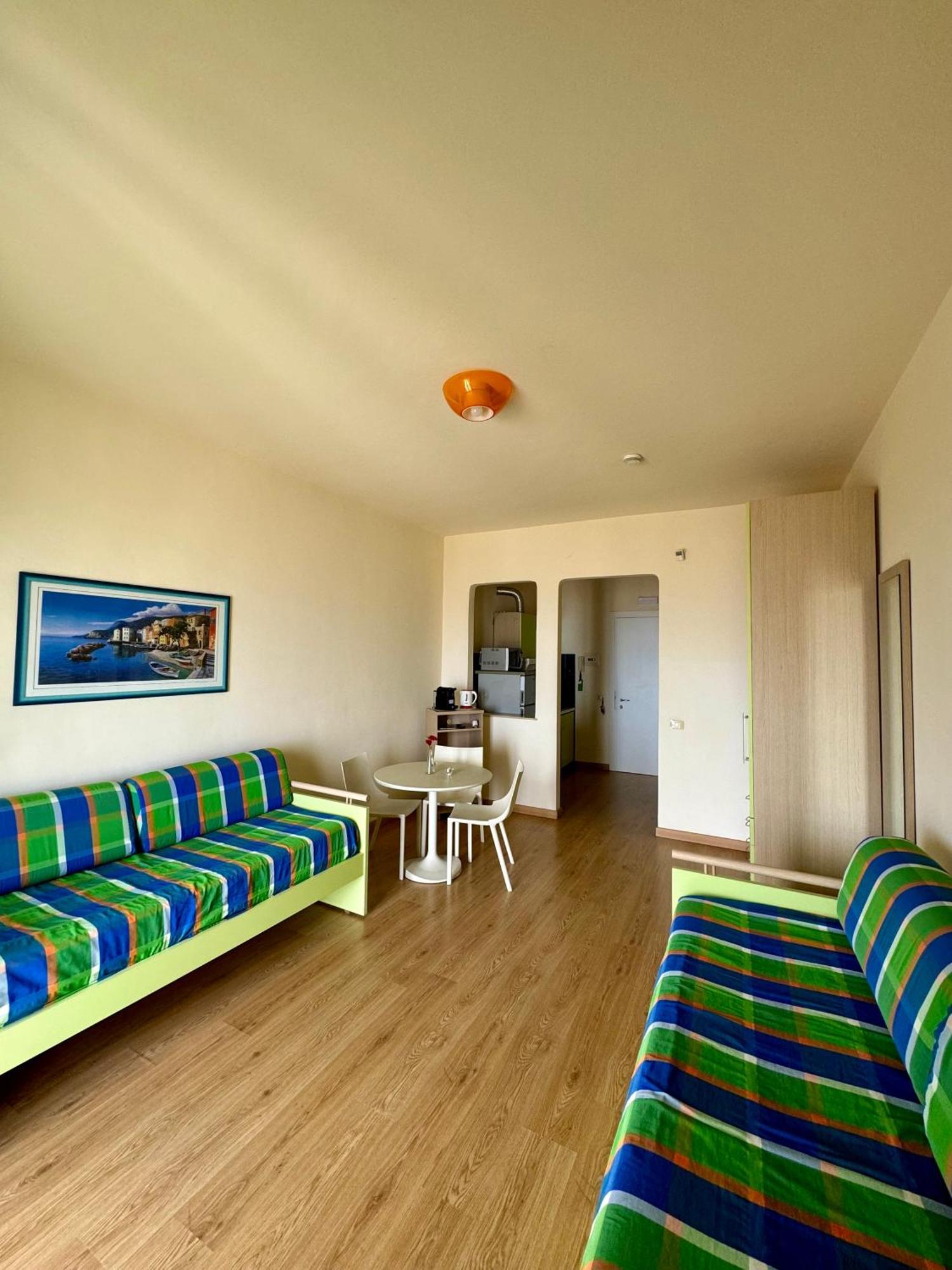 Villa Nettuno Residence Giardini Naxos Eksteriør billede