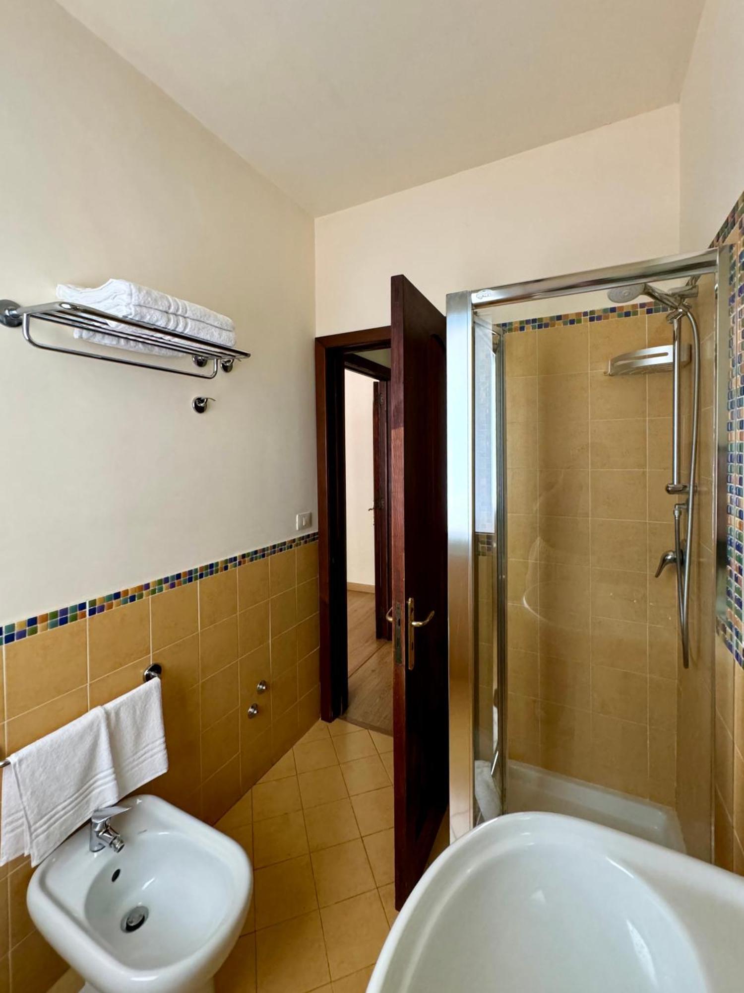 Villa Nettuno Residence Giardini Naxos Eksteriør billede
